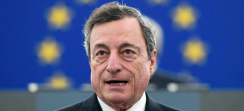 Draghiho „bazuce“ tleskají bankrotáři, Trump a levicoví politici jako Ocasio-Cortezová